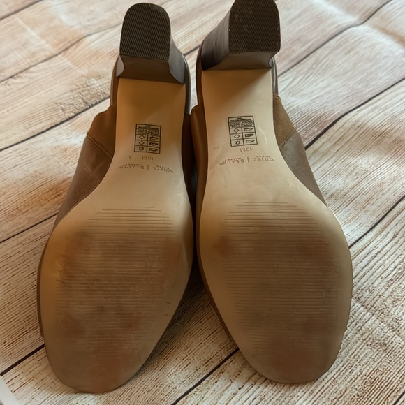 WHBM - Slip On Peep Toe - Picture 2 of 2